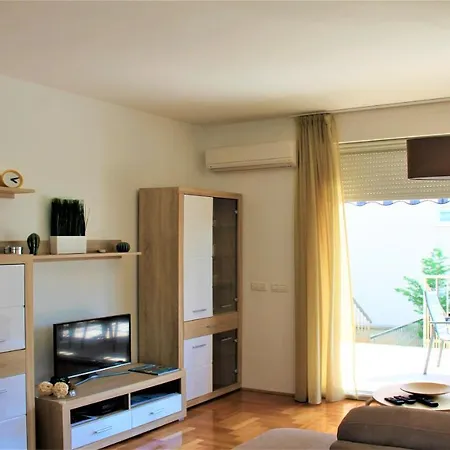 Adris - Private Parking Appartement *
