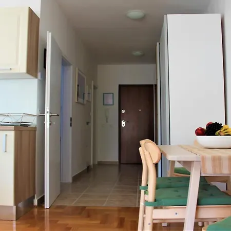 Appartement Adris - Private Parking *