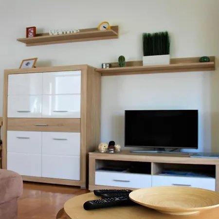 Adris - Private Parking Appartement *